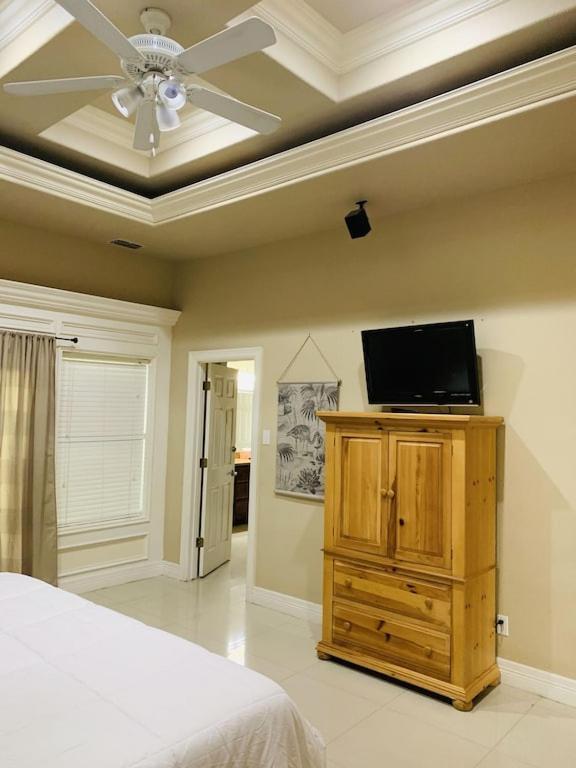 Brownsville Comfort 2 Bedroom 1 Bath , Spacious Kitchen And Outdoor Home ภายนอก รูปภาพ